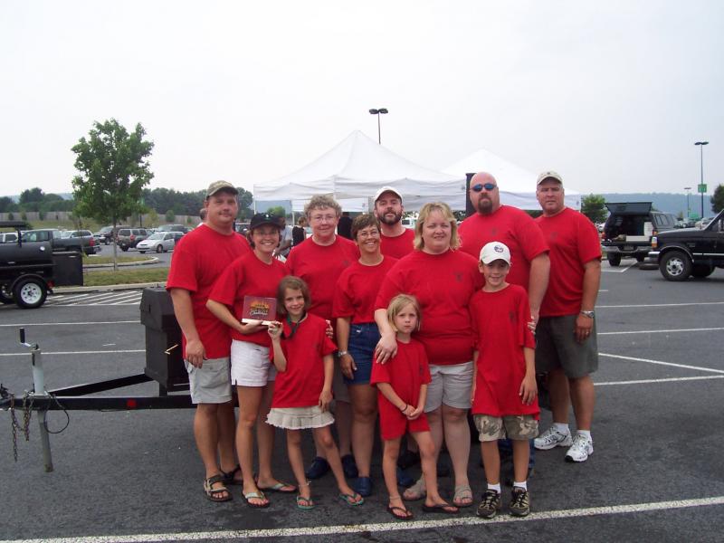 The early crew, Cabelas 2006.